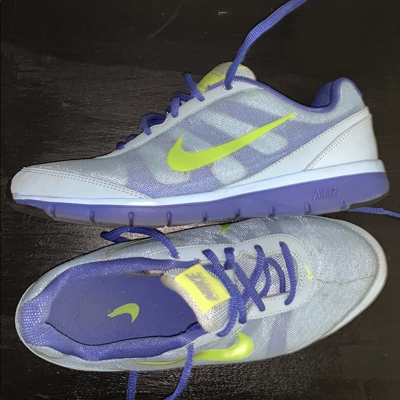 Nike Shoes - Nike size 8 women’s